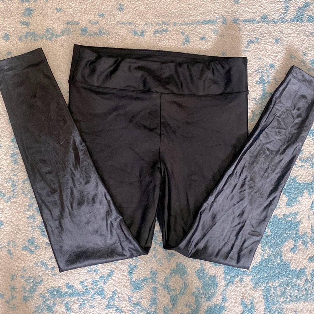 Koral shiny black leggings